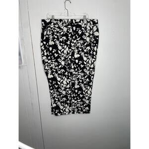Chicos Pants Womens Size 3 Extra Large Floral Ankle Tapered Neutral Modest
